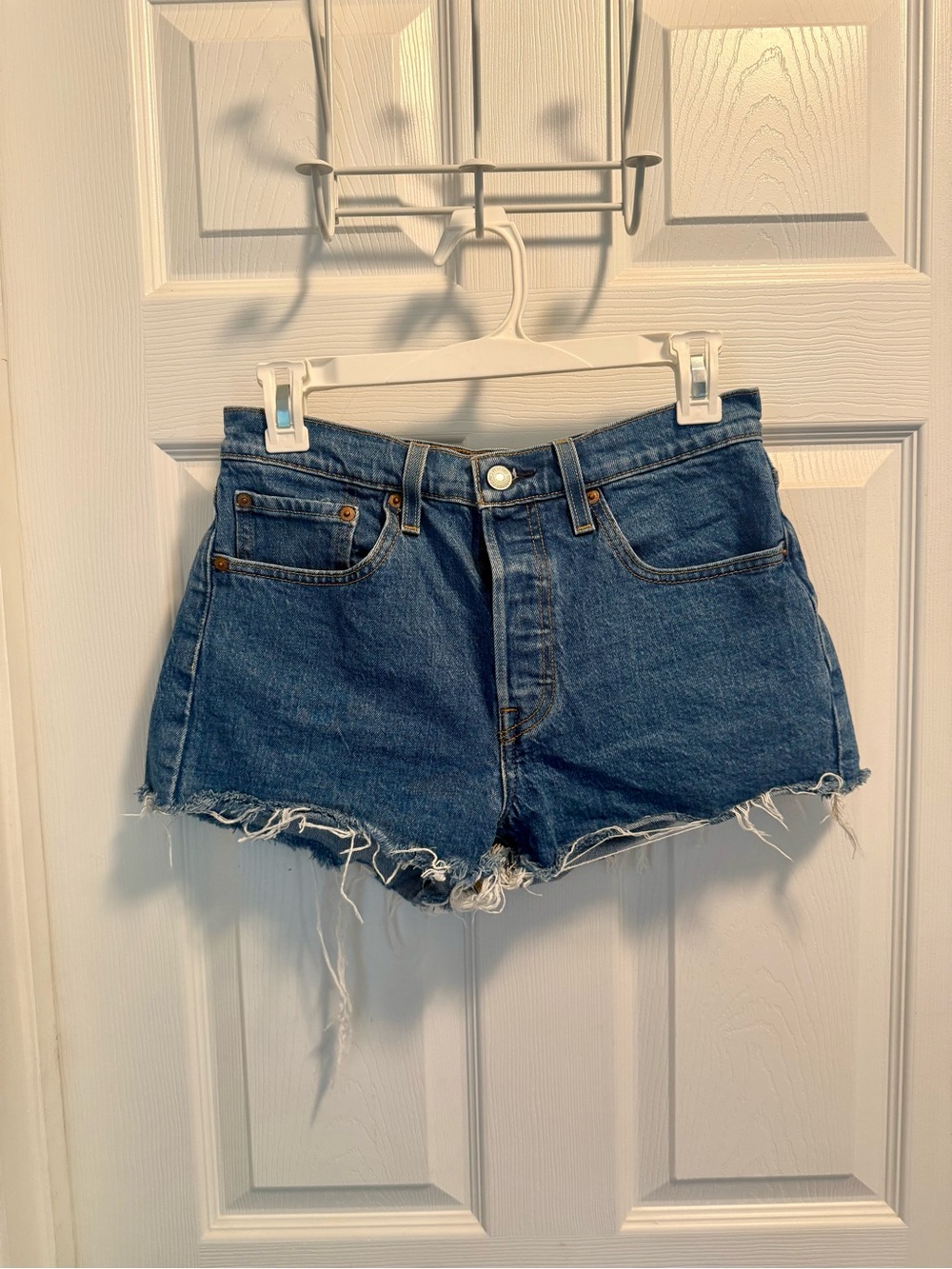 Levi’s 501 Jean Short - Medium Wash